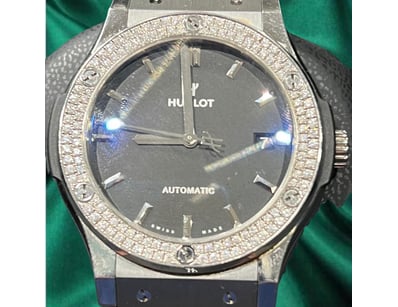 Luxury Watches (A978) - Lot 3425