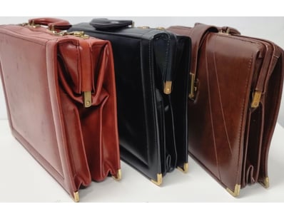 VINTAGE LEATHER BRIEFCASE COLLECTION - MID-20TH CE...