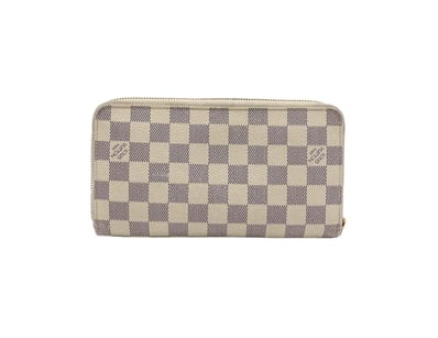 Designer Vault (A1004) - Lot 1011