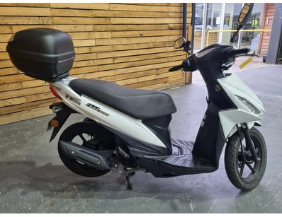 2023 Suzuki Address

Year: 2023 
Make: suzuki
...