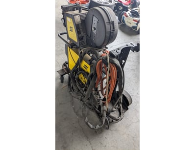 ESAB - 4004I Pulse inverter mig package
Brand: ESA...