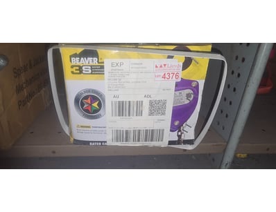 Distribution Business Equipment Liquidation (ON... - Lot 330