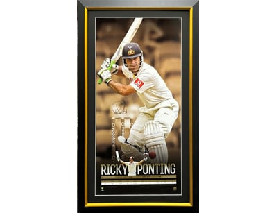 Iconic Memorabilia (A978) - Lot 162