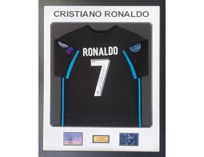 Prestigious Memorabilia (A998) - Lot 546