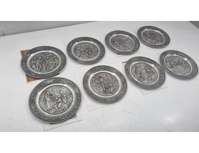 ZINN-ROLLE COLLECTION - SET OF DECORATIVE PEWTER P...
