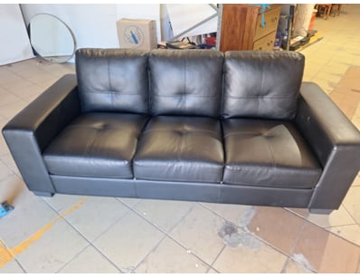 House & Homewares (A999) - Lot 1570