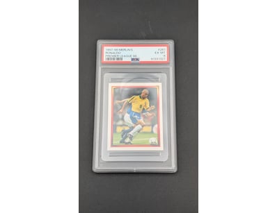RARE & COLLECTABLE GRADED TRADING CARDS (A976) - Lot 4056