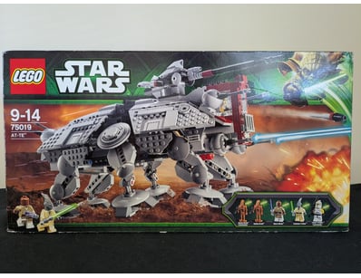 **UNRESERVED** COOKIE'S LIFETIME COLLECTION OF ... - Lot 578