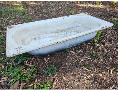 Steel Bath Tub/Water Trough

Onsite

Location: B...