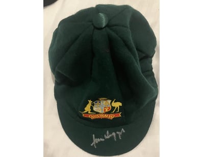 Mancave & Memorabilia (A995) - Lot 527