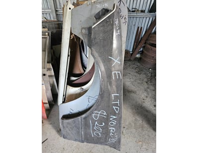 Ford XE LTD Front Left Fender Panel

Onsite

Locat...