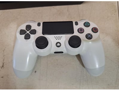 Gadgets, Music & Pastimes (A996) - Lot 1016