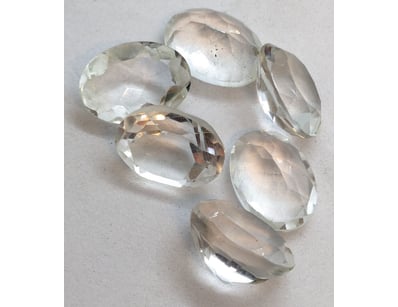 35.9 TCW QUARTZ GEMSTONES

Condition: Good - Refer...