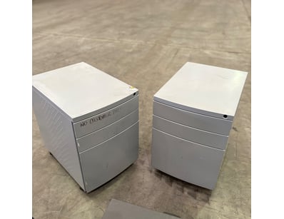 Sporting Gear, Home & Decor (WAA980) - Lot 127