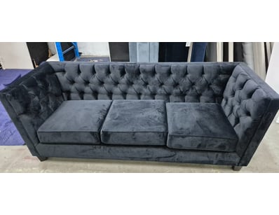 House & Homewares (A91000) - Lot 1758