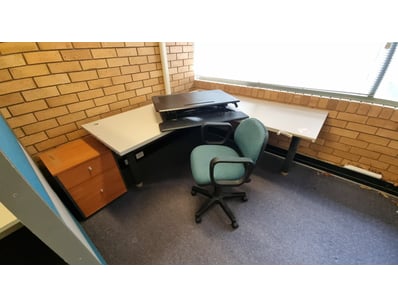 Office Furniture & Equipment (NSWA985) - Lot 290