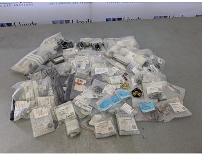 Gadgets & Home, Office Furniture, (WAA978) - Lot 47