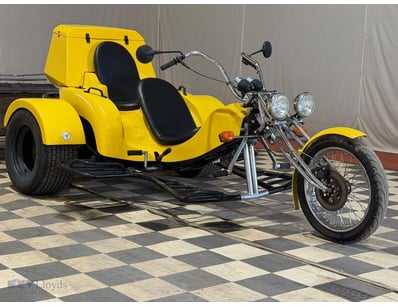<b>2000 Custom Built Trike - Yellow - 71,379km - 1...