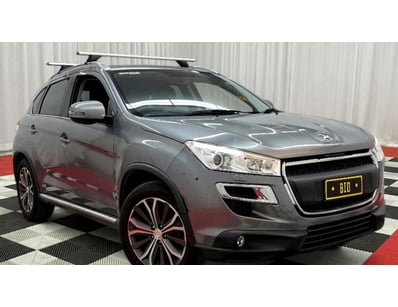 <b>2015 Peugeot 4008 - Grey - 102,471km - 2.0L Pet...