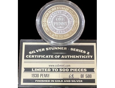 The Curio Collection (A997) - Lot 1035