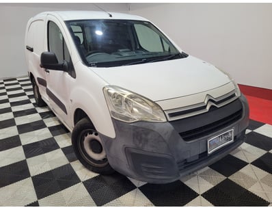 Passenger, Luxury & Commercial Vehicles Auction - Lot 410