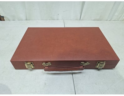 Sport, Leisure & Lifestyle (A1007) - Lot 808