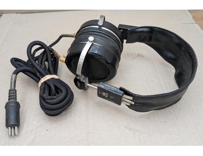 Home Entertainment, Audio & Computers (A981) - Lot 653