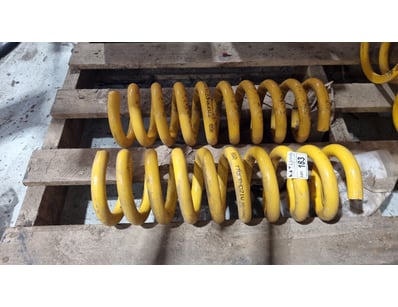 MOSTLY UNRESERVED 4x4 WORKSHOP BUSINESS CLOSURE... - Lot 183