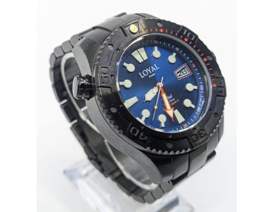 Affordable Watch Market (A995) - Lot 1061