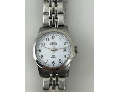 Thrift Shop (A977) - Lot 925