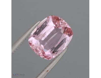 6.86 CARATS NATURAL IMPERIAL PINK TOPAZ     

6.86...