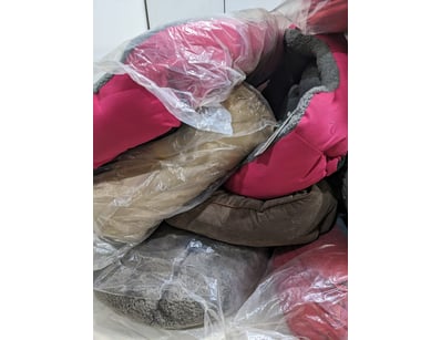 Unreserved Brand New Pet Supplies - Lot 175