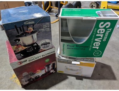 Kitchen Lot Comprising Of Maison Yoghurt Maker, Co...