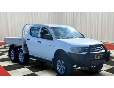 <b>2012 Mitsubishi Triton MN GLX Dual Cab Utility ...