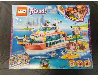 **UNRESERVED** COOKIE'S LIFETIME COLLECTION OF ... - Lot 294