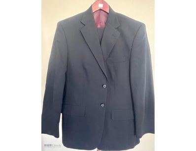 BELGRAVIA 2 PCS MEN SUIT

Material: Polyester - Ty...