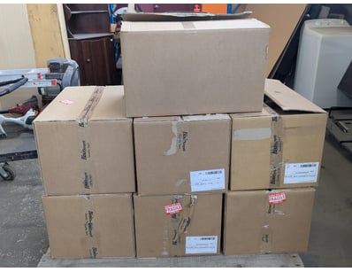Homewares, 7 boxes includes assorted crystal and g...