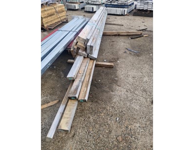 Pine Studs and Bearers

3600mm-4200mm

SOLD AS...