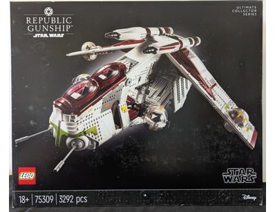 **UNRESERVED** COOKIE'S LIFETIME COLLECTION OF ... - Lot 220