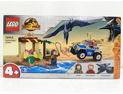 LEGO Jurassic World Pteranodon Chase set 76943. Th...