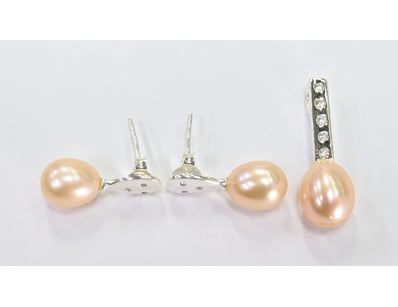 Affordable Jewellery Market (A997) - Lot 628