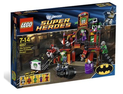 **UNRESERVED** LIFETIME COLLECTION OF LEGO PART... - Lot 278