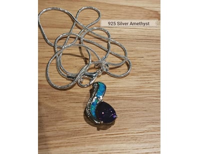 UNRESERVED Affordable Jewellery (A992) - Lot 1080