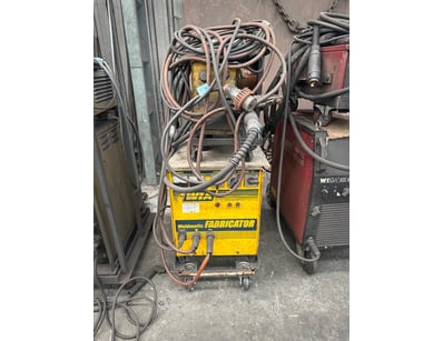 UNRESERVED Engineering Workshop Closure (ON4494) - Lot 122