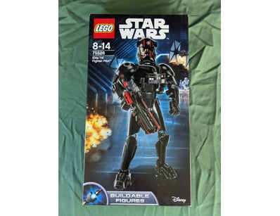 **UNRESERVED** LIFETIME COLLECTION OF LEGO PART... - Lot 172