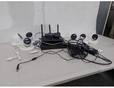 Gadgets, Music & Pastimes (A997) - Lot 366