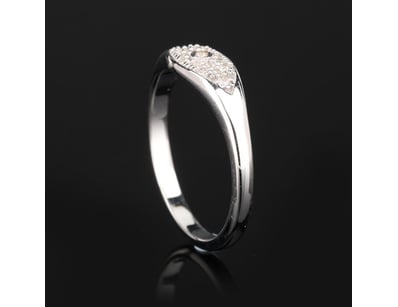 The Sterling Collection - Pendants, Rings, Brac... - Lot 148