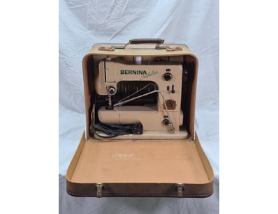 The Curio Collection (A988) - Lot 5063