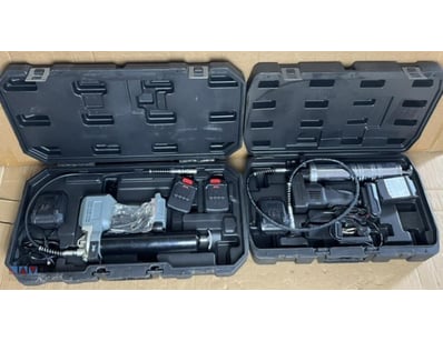 Cordless grease guns kits. 2 x unbranded kits. Bot...