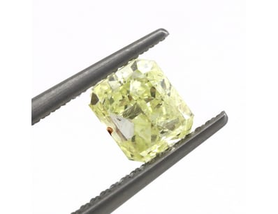 Diamond And Gemstone Market (A989) - Lot 110